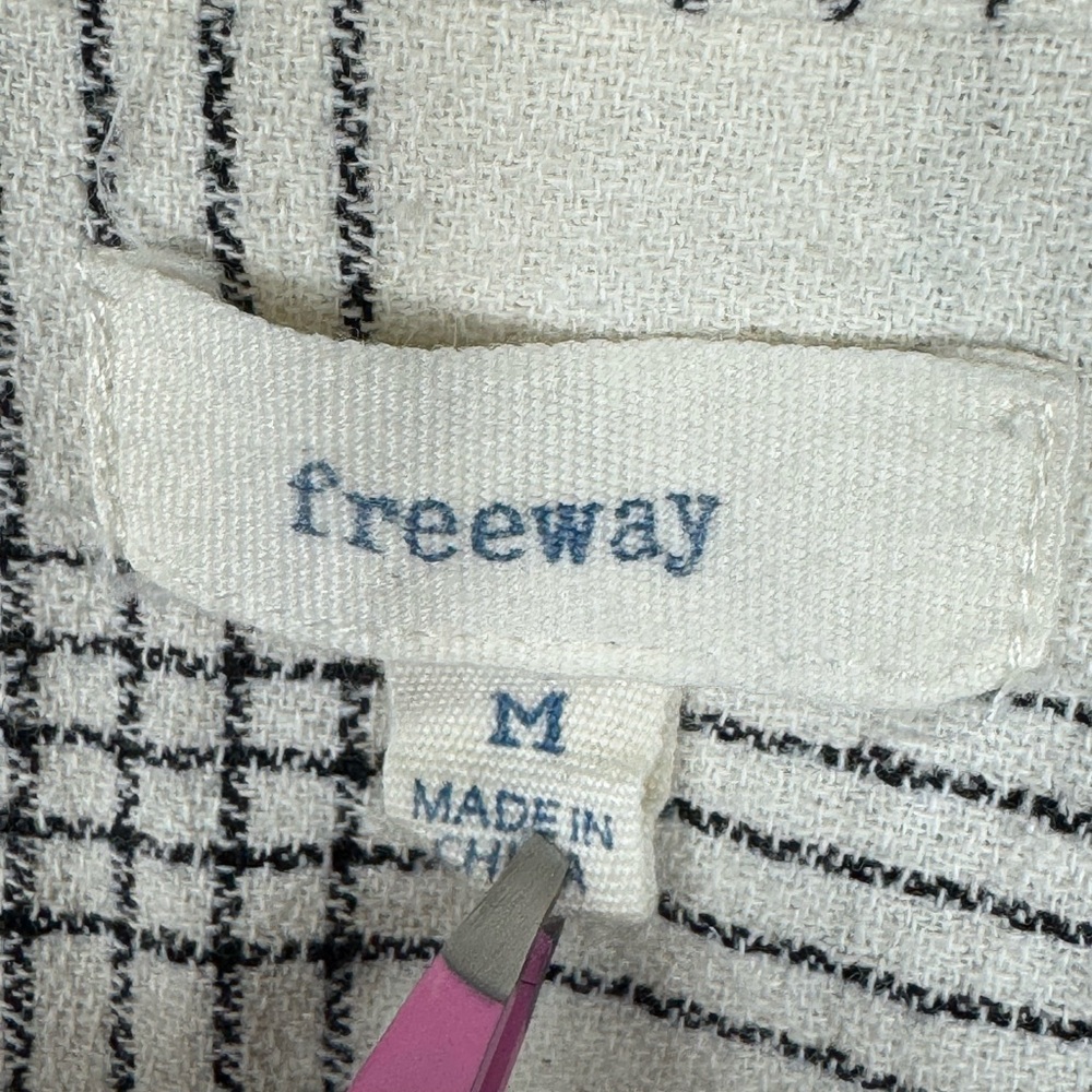 Freeway Women’s White And Black Plaid‎ Tunic Shirt 100% Cotton Size Medium - Picture 2 of 8